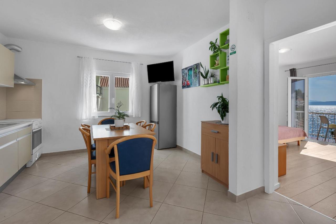 Apartments By The Sea Podgora, Makarska - 2596 Екстер'єр фото